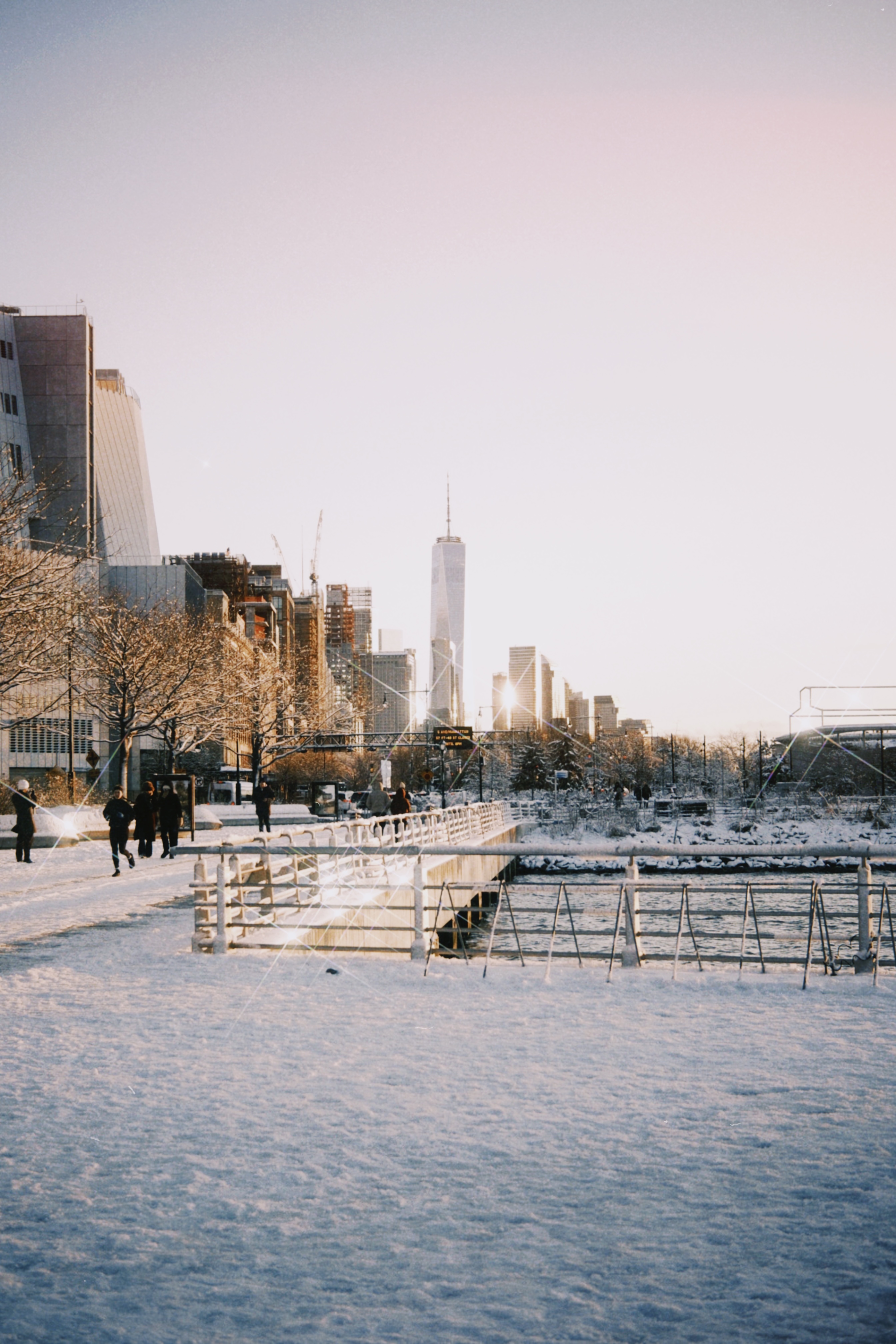 One WTC snow Hudson